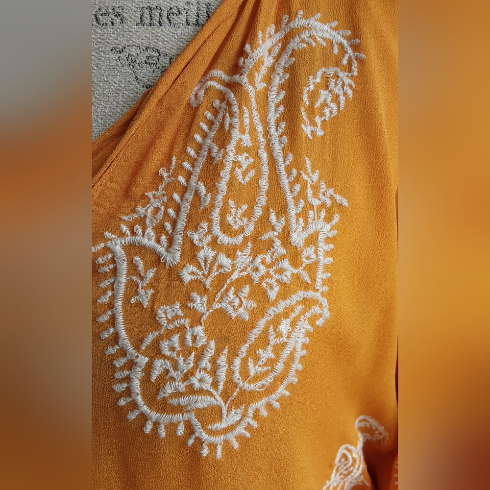 Anthropologie Floreat Sunglow Embroidered Detail Caftan Kimino Top. - Picture 4 of 14